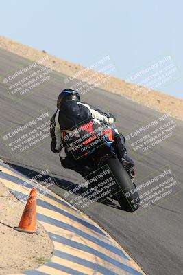 media/May-14-2022-SoCal Trackdays (Sat) [[7b6169074d]]/Turn 10 Backside (9am)/